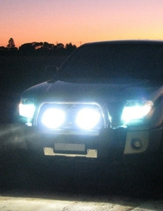 QUATTRO Elite HID Driving Light (Single Unit)